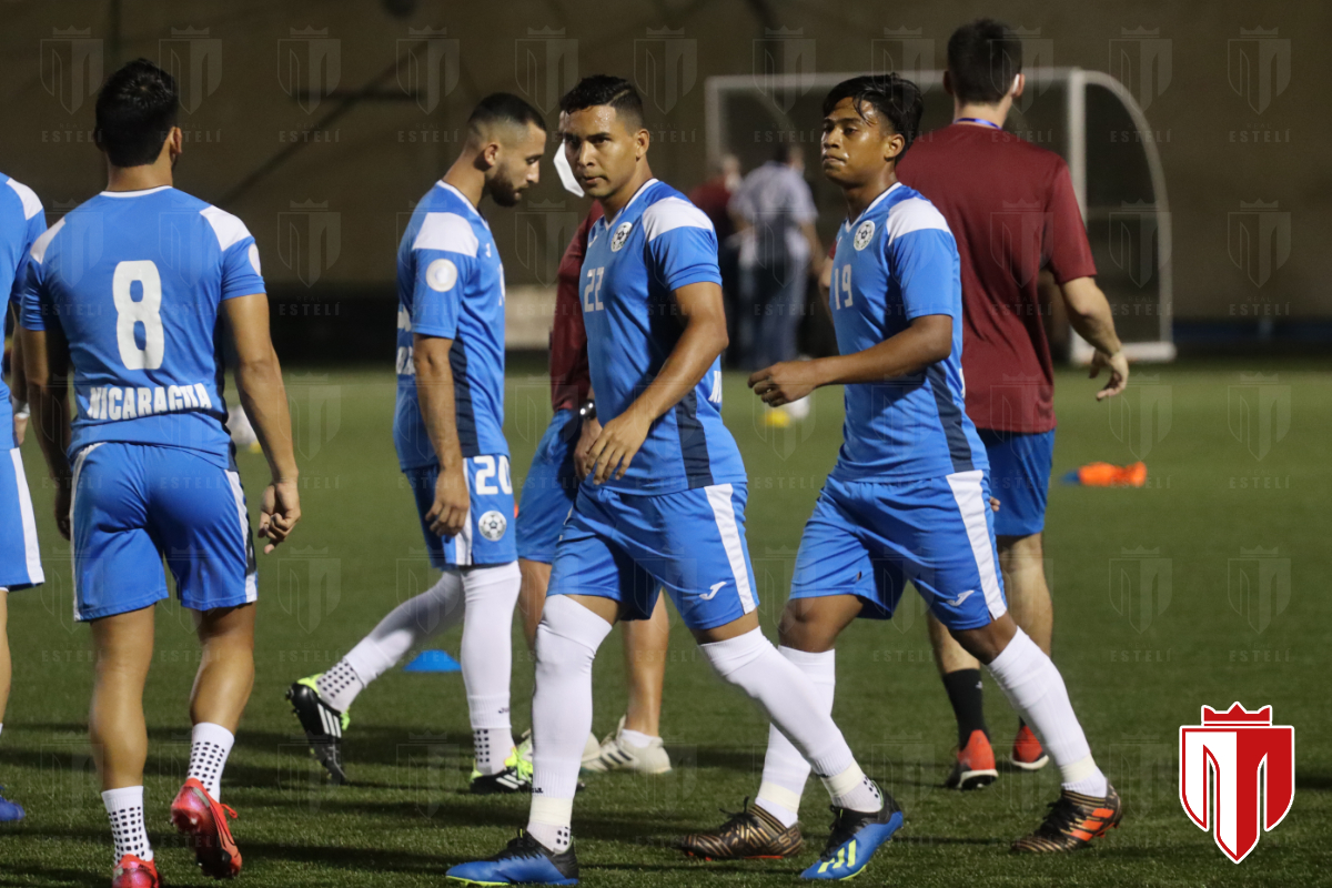 Base rojiblanca en convocatoria de Vita