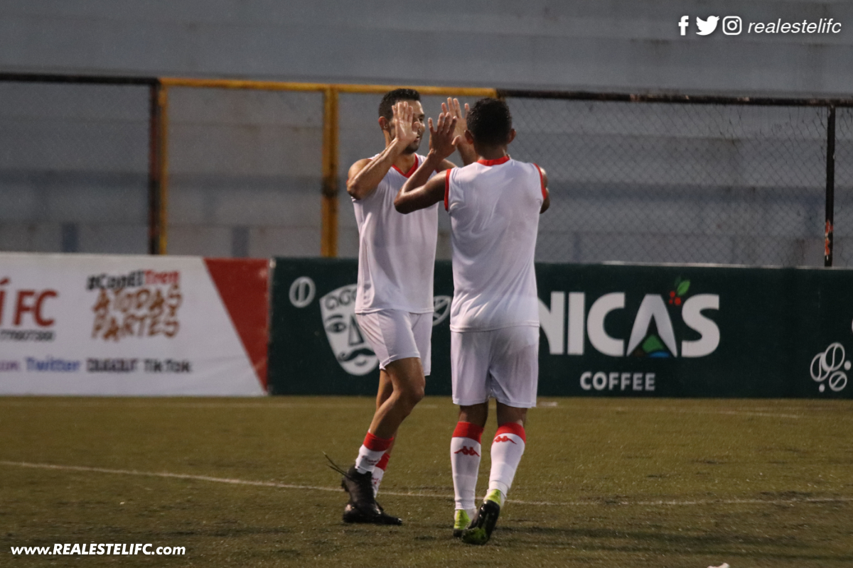 Invictos en pretemporada